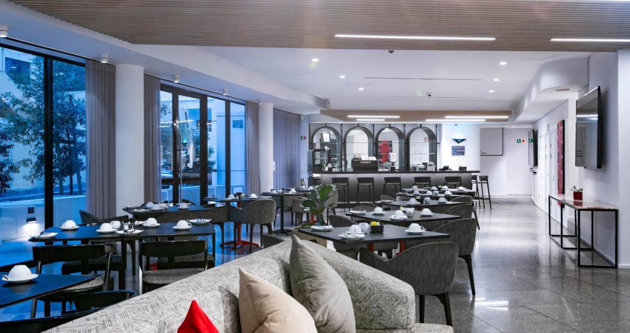 Anew Hotel Green Point ケープタウン エクステリア 写真